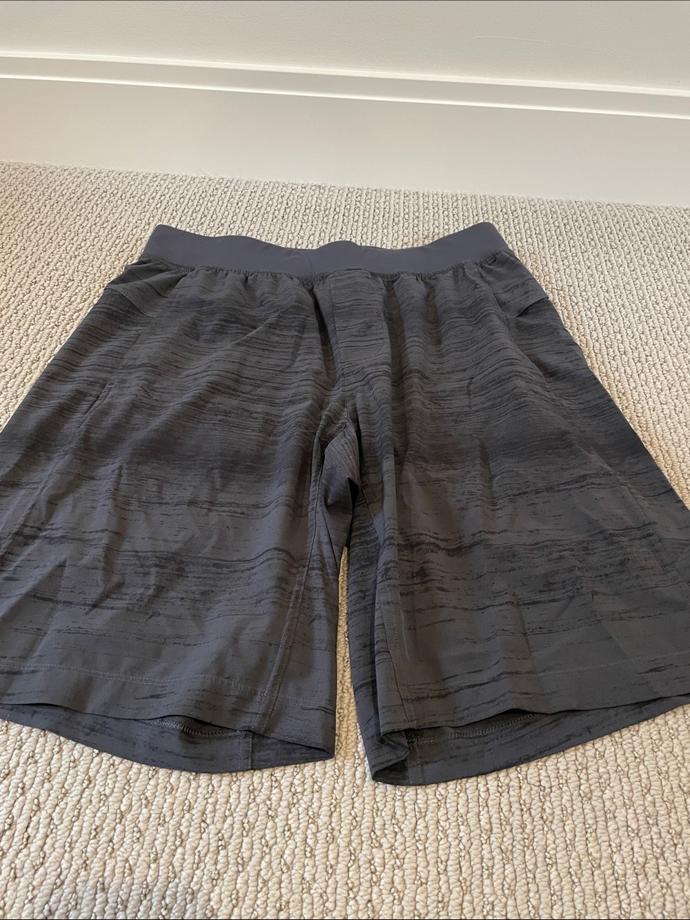 Men's lululemon Performance Shorts - Charcoal Gray